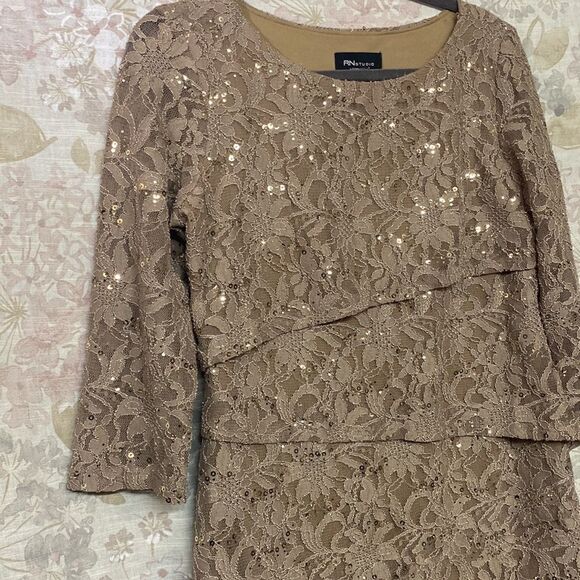 Sequined Layered Office Party Dress With Sleeves - Picture 3 of 13